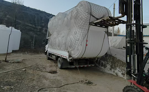 泾川塑料桶批量交付案例：满足多行业高标容器需求的一站式解决方案