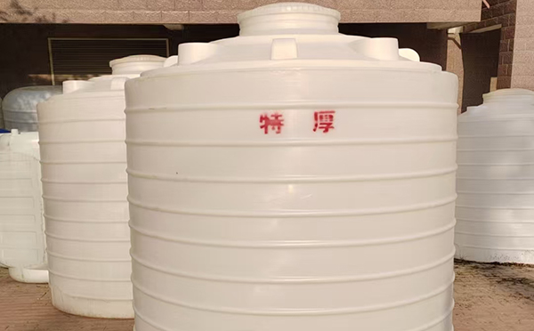 特厚泾川塑料桶批量交付实录：强化结构应对严苛储运环境